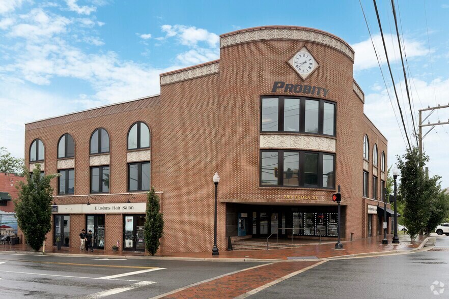 Primary Photo Of 754 Elden St, Herndon Office For Lease