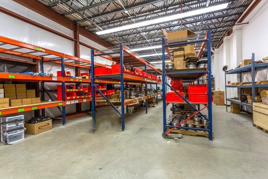 More Photos Of 8560 Delta Dr, Casper Warehouse For Lease