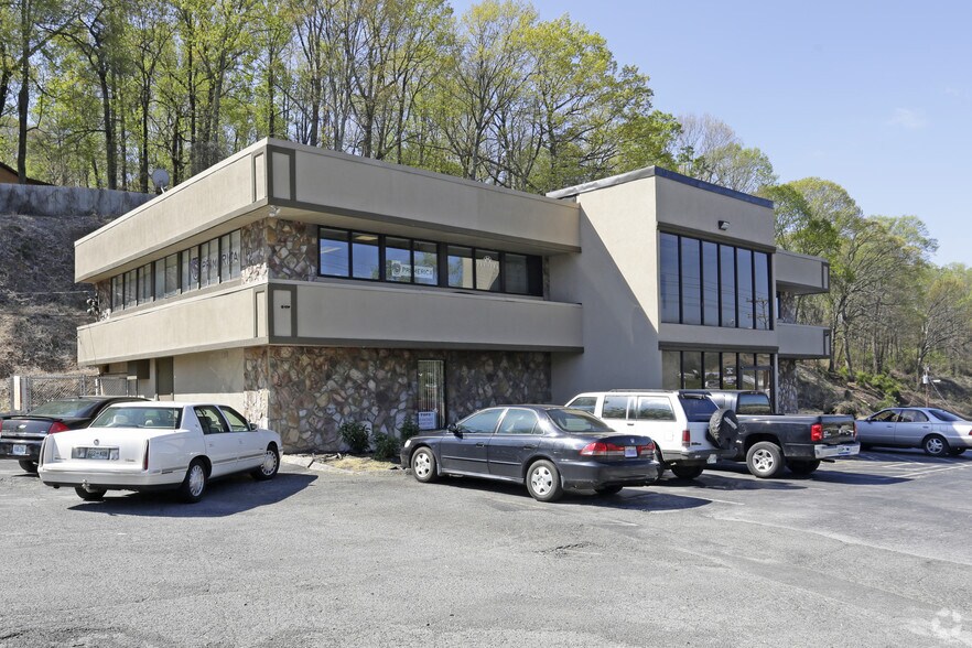 Primary Photo Of 6515 Clinton Hwy, Knoxville Office For Lease