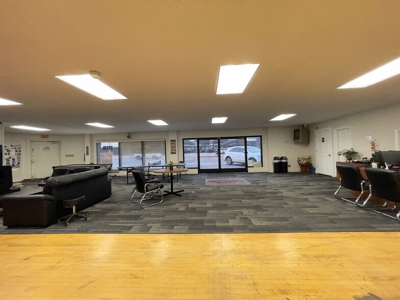 More Photos Of 8020 W Colfax Ave, Lakewood General Retail For Sale