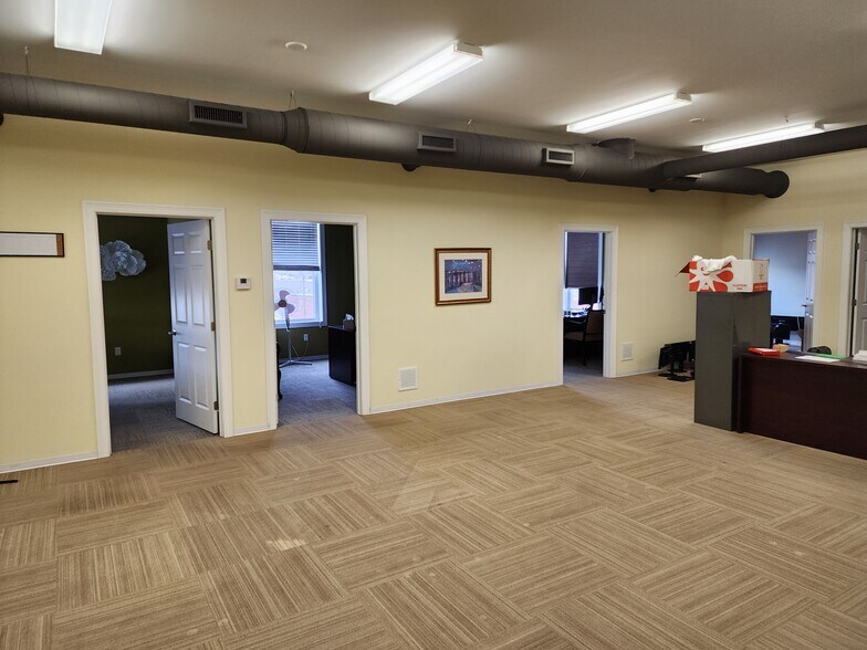 More Photos Of 56 Center St, Southington Office For Sale