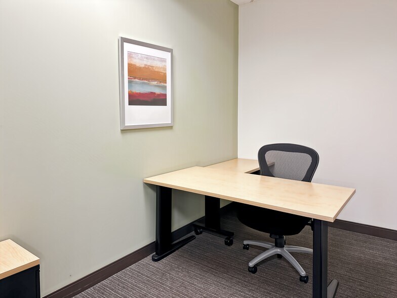 More Photos Of 103 Carnegie Ctr, Princeton Coworking Space