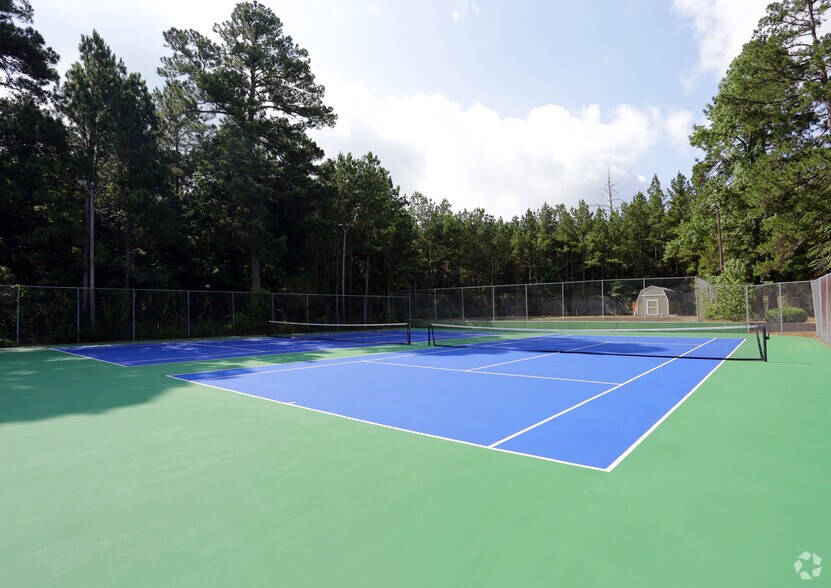 More Photos Of 5660 S Lakeshore Dr, Shreveport Apartments For Sale