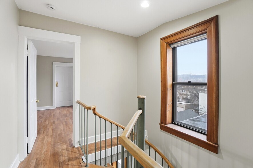 More Photos Of 428-430 Elizabeth St, Cincinnati Apartments For Sale