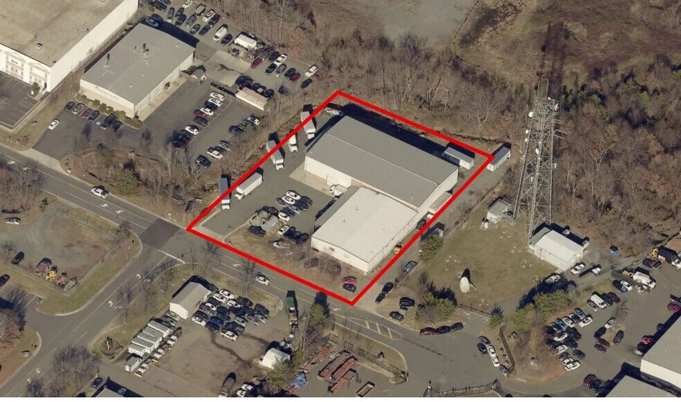 Primary Photo Of 45726 Elmwood Ct, Sterling Warehouse For Lease