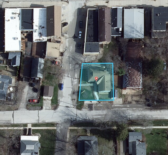 More Photos Of 114 Grove St, Eagle Medical For Lease