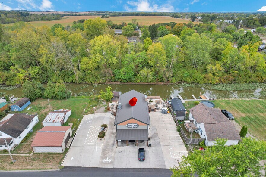 More Photos Of 14675 Zion Rd, Thornville Restaurant For Sale