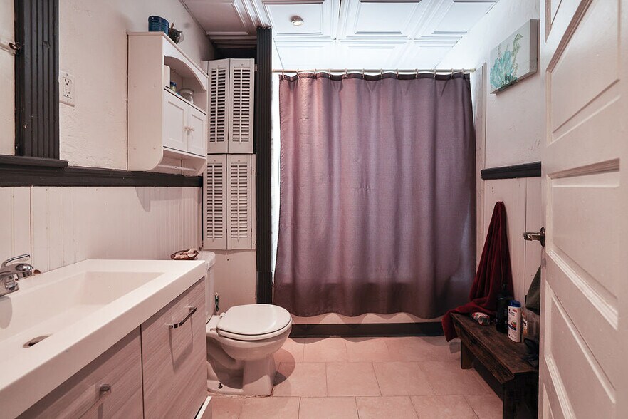 More Photos Of 3126 W 86th St, Cleveland Rehabilitation Center For Sale