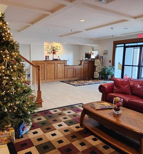 More Photos Of 22500 Rhea County Hwy, Spring City Hotel For Sale