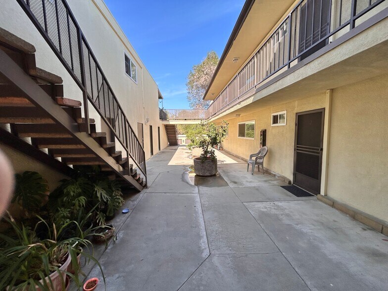 More Photos Of 26377 Hillcrest Ave, Lomita Apartments For Sale