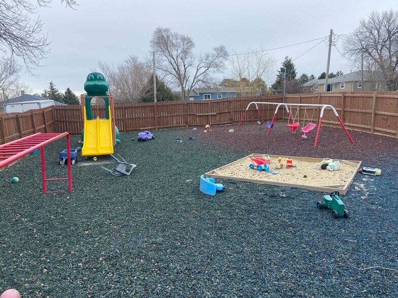 More Photos Of 834 Truman St, Winner Daycare Center For Sale