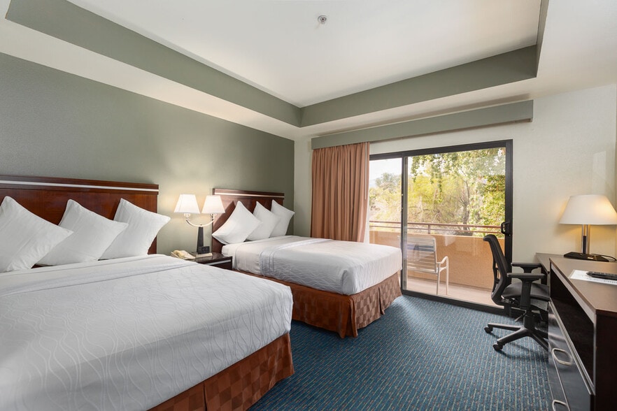 More Photos Of 74695 Highway 111, Palm Desert Hotel For Sale