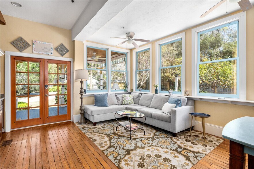 More Photos Of , Gainesville Hospitality For Sale