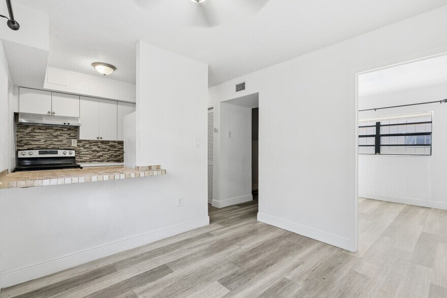 More Photos Of 1542 NW 35th St, Miami Apartments For Sale