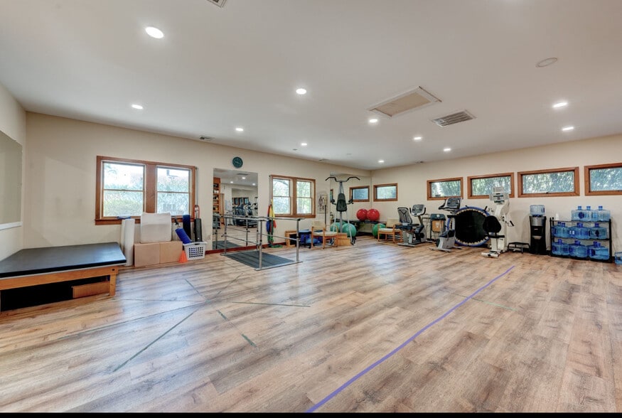 More Photos Of 141 Dowd Ave, Canton Medical For Sale