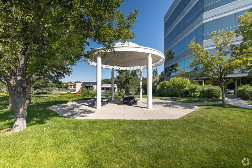 More Photos Of 6955-6965 S Union Park Ctr, Cottonwood Heights Unknown For Lease