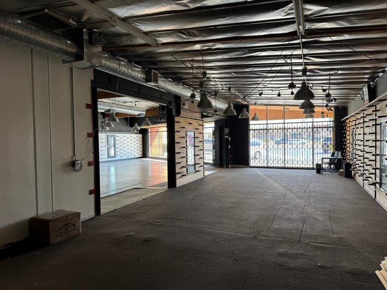 More Photos Of 13161-13245 Harbor Blvd, Garden Grove Restaurant For Lease