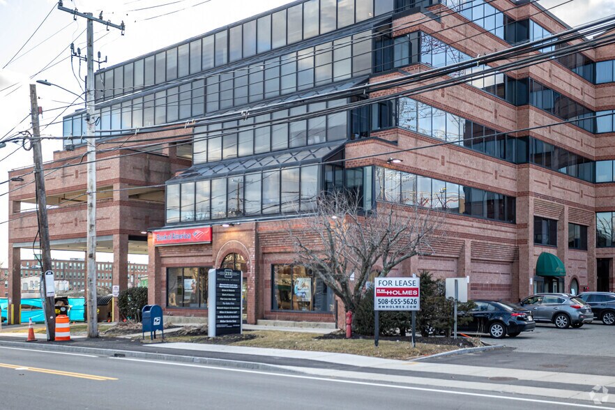 More Photos Of 233 Needham St, Newton Office For Lease