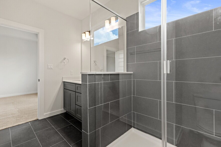 More Photos Of 2600 Gattis School Rd, Round Rock Apartments For Sale