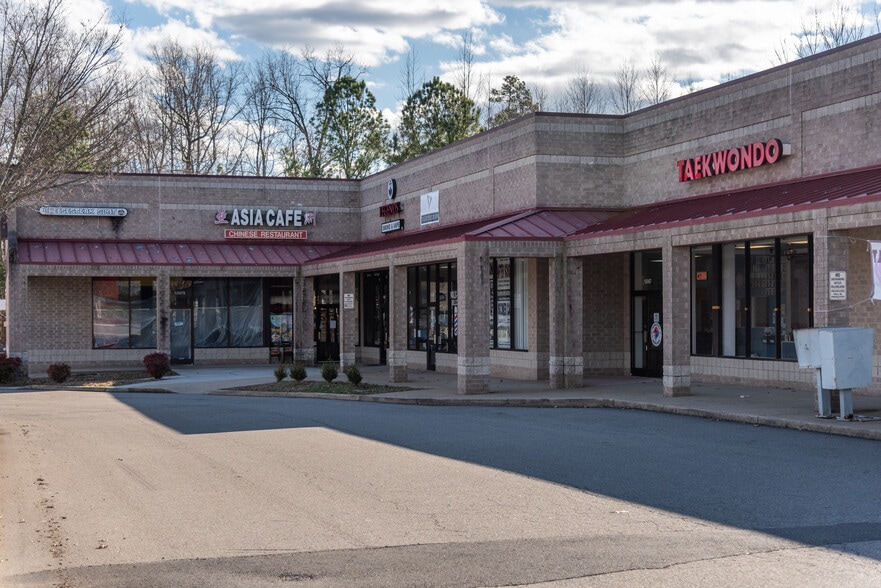 More Photos Of 13961-13973 Raised Antler Cir, Midlothian Storefront For Lease
