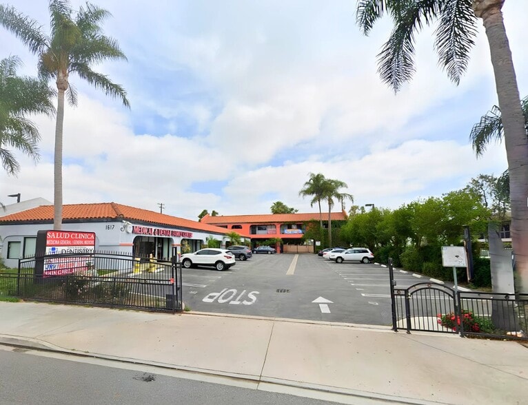 More Photos Of 1617 E 1st St, Santa Ana Medical For Lease
