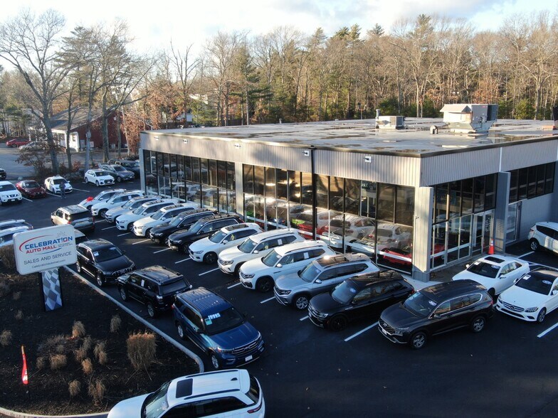 More Photos Of 32 Schoosett St, Pembroke Auto Dealership For Lease