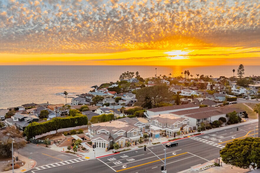 More Photos Of 1363-1373 Coast Hwy, Laguna Beach Storefront Retail Residential For Sale