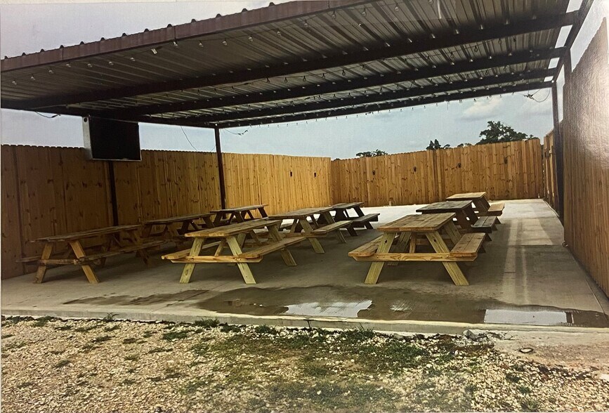 More Photos Of 813 Autumnwood Dr, Houston Land For Sale