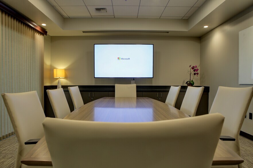 More Photos Of 919 Reserve Dr, Roseville Coworking Space