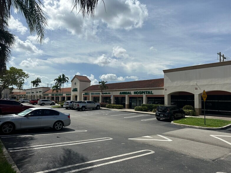 More Photos Of 10633-10725 Wiles Rd, Coral Springs Unknown For Lease