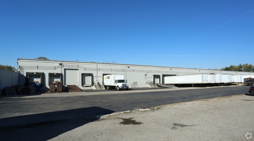 More Photos Of 4545 Groves Rd, Columbus Warehouse For Lease