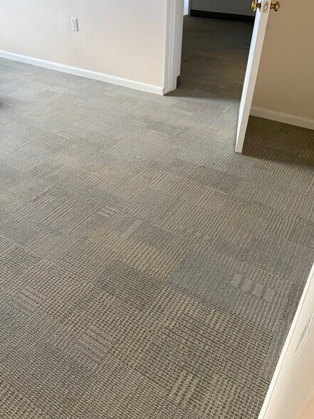 More Photos Of 1738 N Highland Rd, Pittsburgh Office For Sale