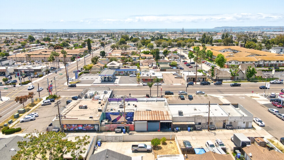 More Photos Of 2301-2305 Highland Ave, National City Freestanding For Lease