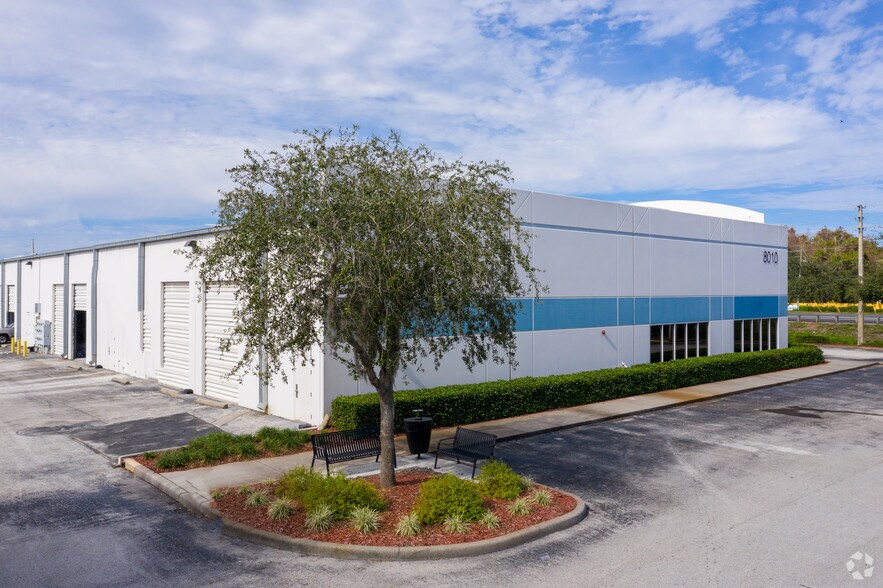 More Photos Of 8010 Sunport Dr, Orlando Light Distribution For Sale