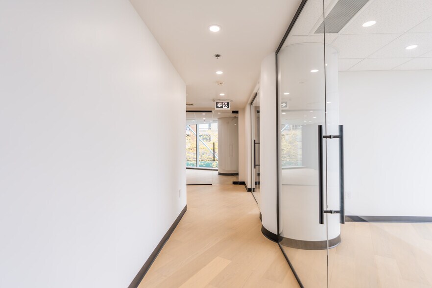 More Photos Of 1493 Foster St, White Rock Apartments For Sale