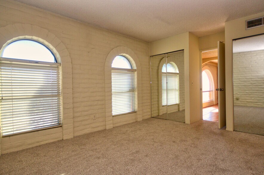 More Photos Of 5000 W Cortaro Farms Rd, Tucson Land For Sale