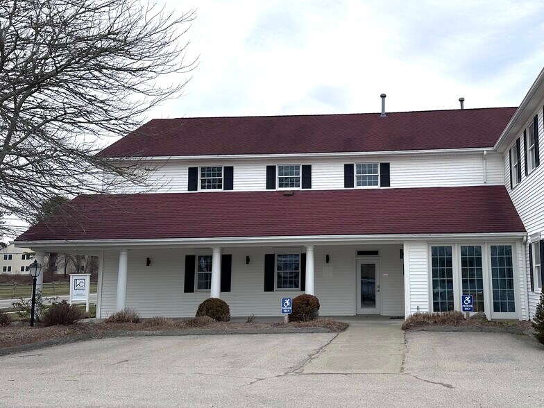 Primary Photo Of 158 S Broad St, Pawcatuck Medical For Lease