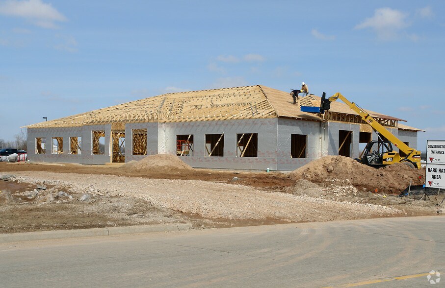 More Photos Of 3201 Voyager Dr, Green Bay Medical For Sale