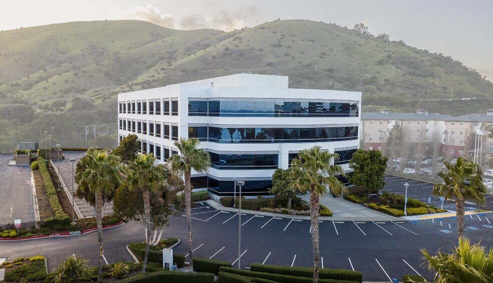 Primary Photo Of 4000 Shoreline Ct, South San Francisco Office For Lease