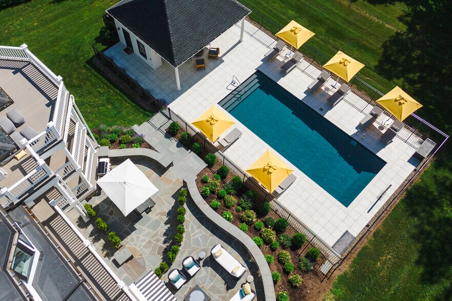 More Photos Of 9 Chambers Rd, West Park Lodge Meeting Hall For Sale