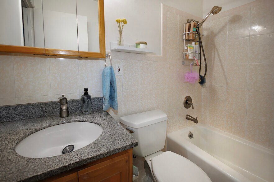 More Photos Of 47 Carmel Ave, Pacifica Multifamily For Sale