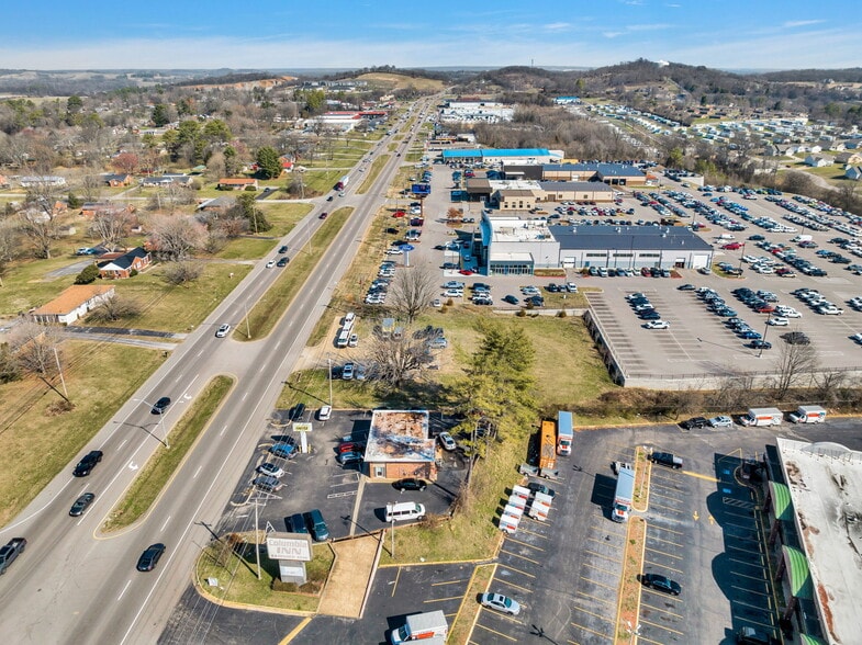 More Photos Of 1210 Nashville Hwy, Columbia Storefront Retail Office For Sale