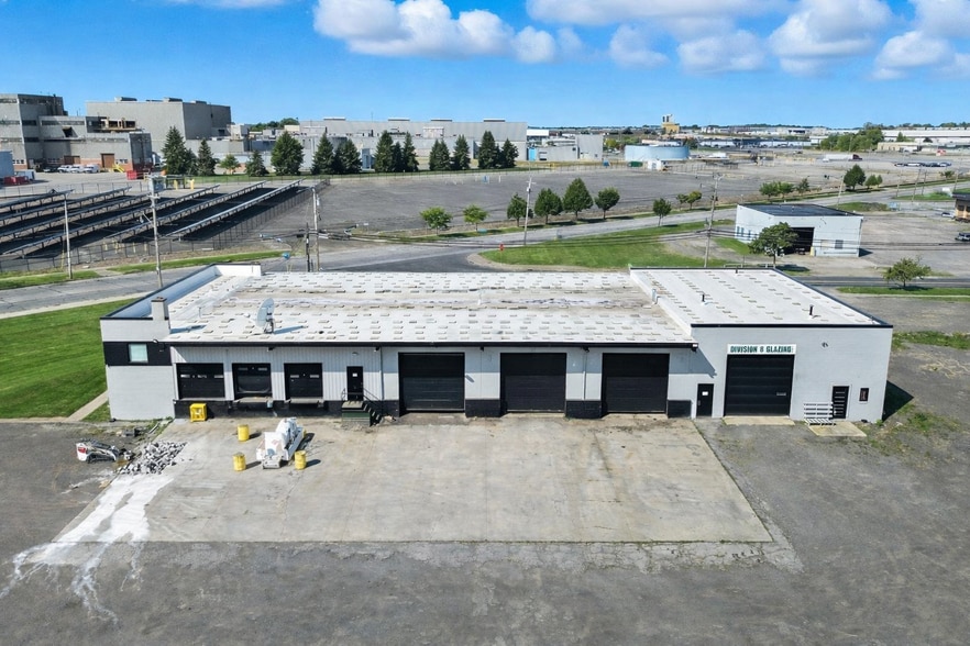 More Photos Of 864 Driving Park Ave, Rochester Warehouse For Lease