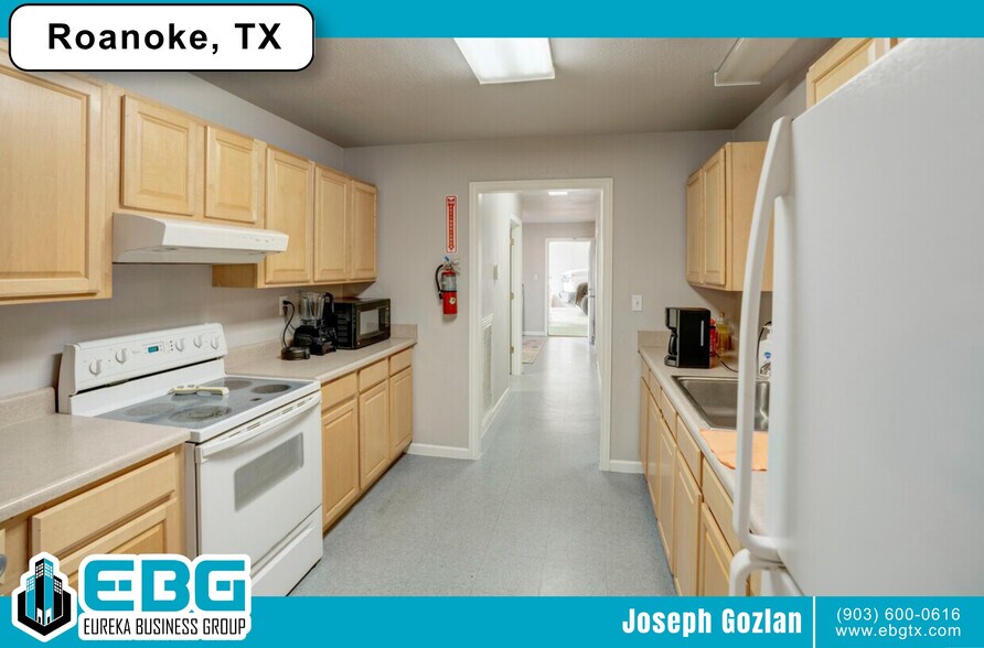More Photos Of 11578 Airway Blvd, Roanoke Warehouse For Sale