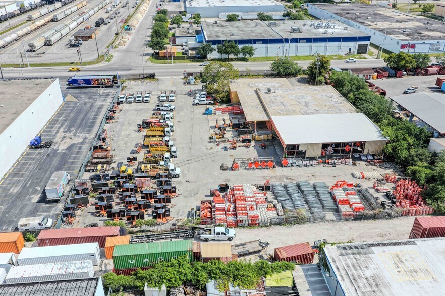 More Photos Of 3570 NW 62nd St, Miami Land For Lease