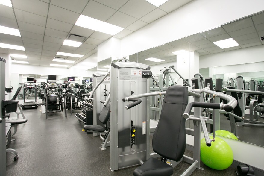 More Photos Of 30 Park Ave, New York Apartments For Lease