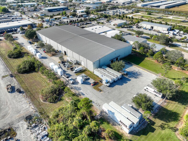 Primary Photo Of 2890 Cargo St, Fort Myers Industrial For Lease