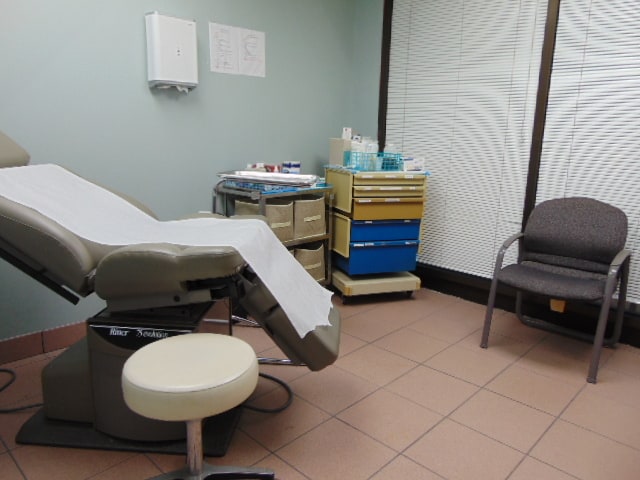 More Photos Of 30000 Orchard Lake Rd, Farmington Medical For Lease