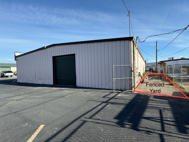 More Photos Of 2458 I 70 Business Loop, Grand Junction Service For Lease