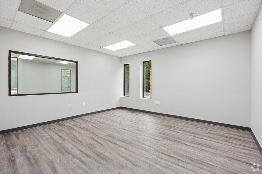 More Photos Of 2660 Holcomb Bridge Rd, Roswell Unknown For Lease